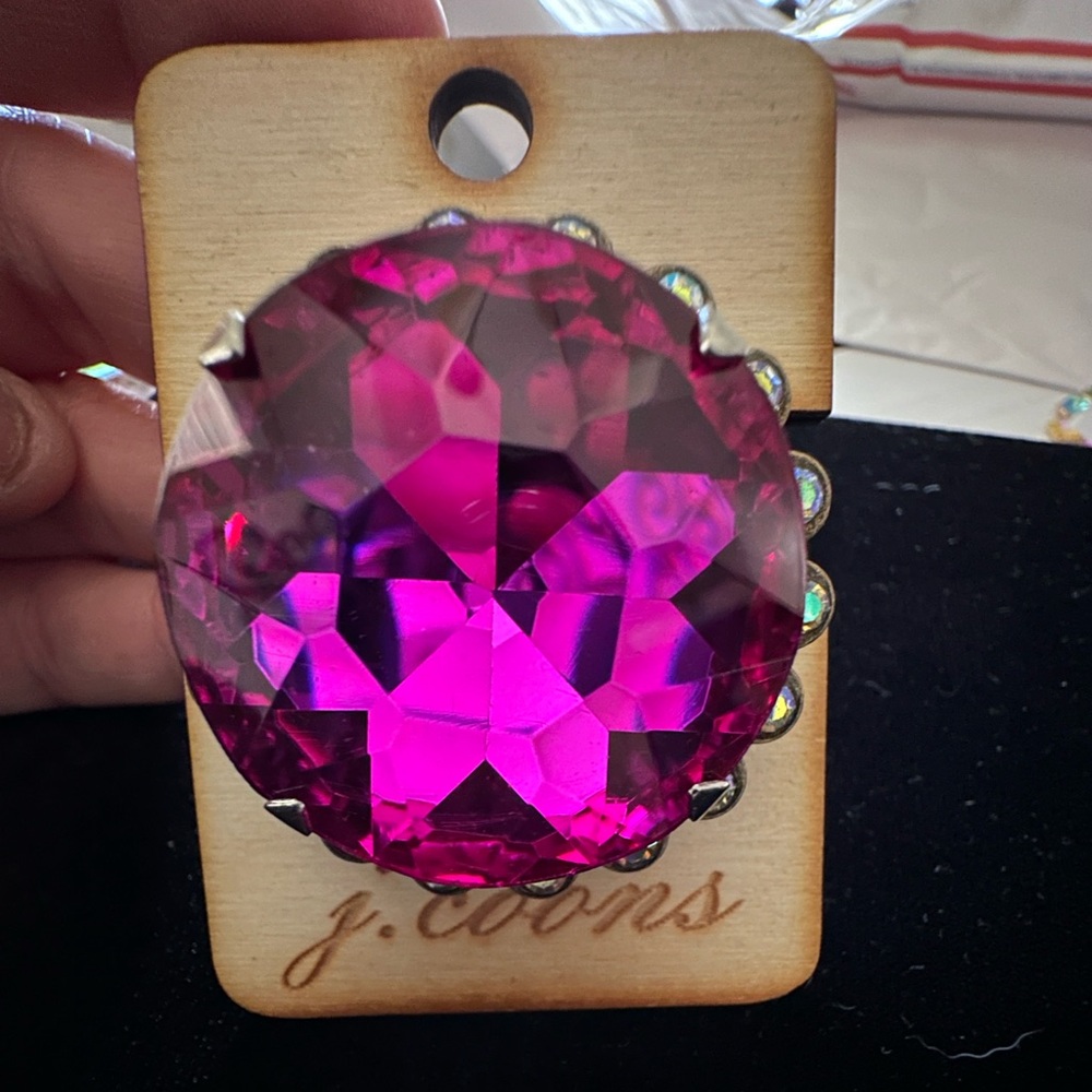 j.coons hot pink popsocket NWT